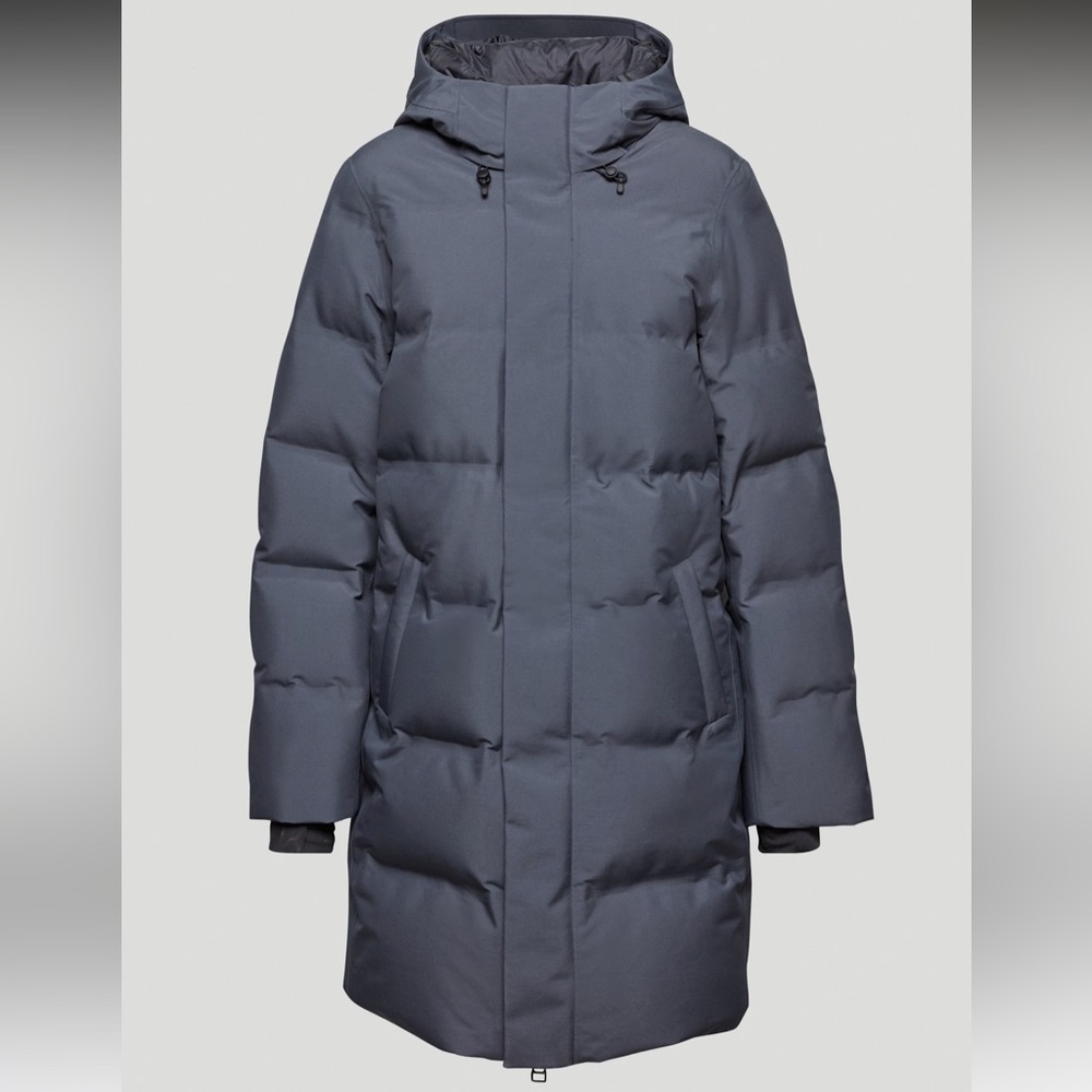 Aritzia Tna The Powder Dri Parka in Inky Grey